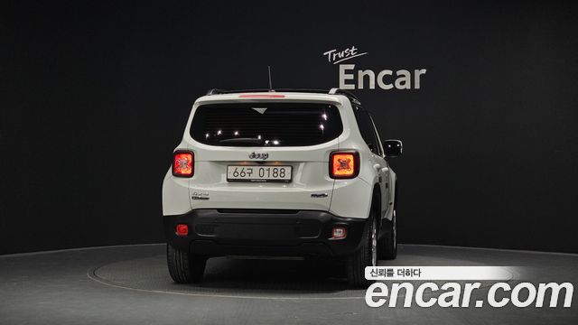Jeep Renegade 2.0 Diesel Longitude AWD — пробег 81 278 км — фото 4 из 5