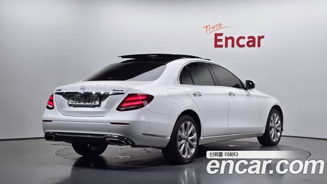 Mercedes-Benz E-Class из Кореи Encar