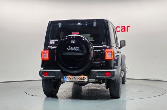 Jeep Wrangler 2.0 Overland Power Top 4Door — пробег 45 810 км — фото 4 из 5