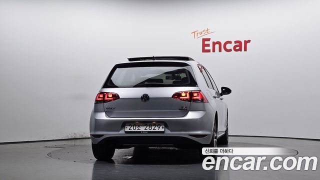 Volkswagen Golf из Кореи Encar