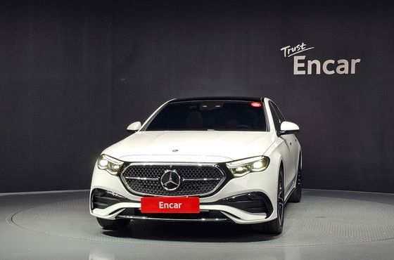 Mercedes-Benz E-Class E300 4MATIC AMG Line — пробег 11 015 км — фото 3 из 5