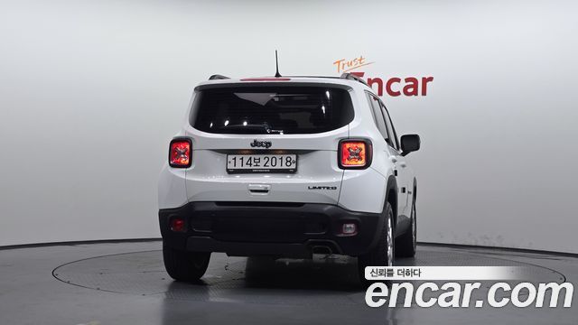 Jeep Renegade 2.4 Limited — пробег 33 972 км — фото 4 из 5