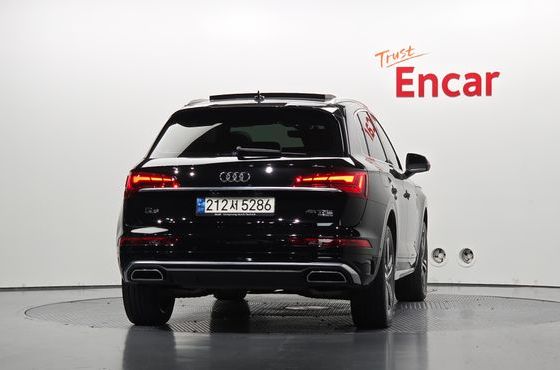 Audi Q5 45 TFSI Quattro Premium — пробег 89 629 км — фото 4 из 5
