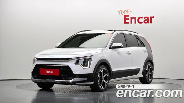 Kia Niro Signature — пробег 31 547 км — фото 1 из 5