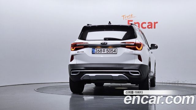 Kia Seltos из Кореи Encar