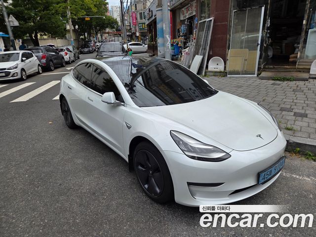 Tesla Model 3 Standard Range Plue RWD — пробег 155 000 км — фото 3 из 5