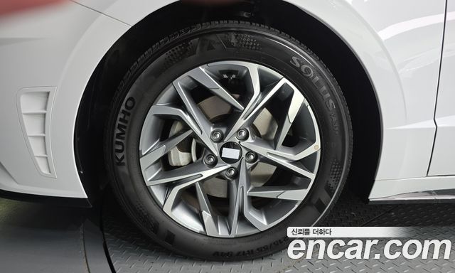 Hyundai Sonata 2.0 Premium Plus — пробег 29 244 км — фото 5 из 5