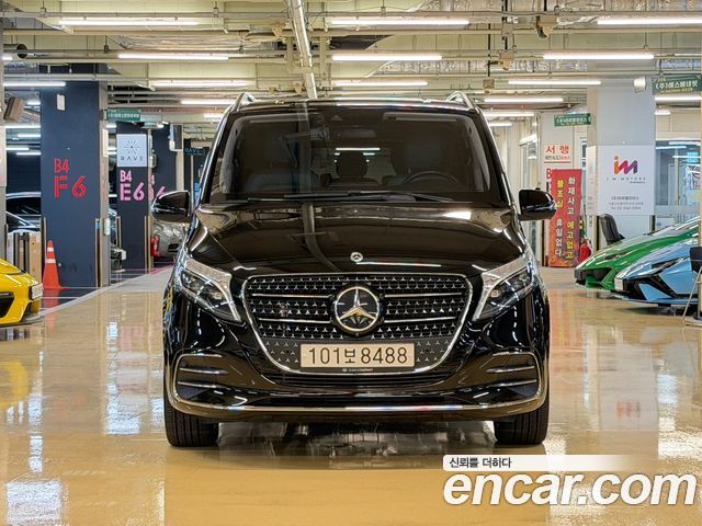 Mercedes-Benz V-Class V300 CDI W447 — пробег 43 100 км — фото 3 из 5