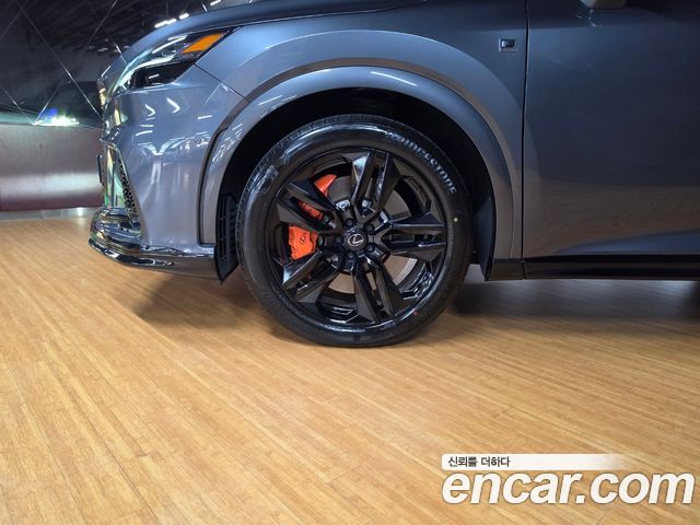 Lexus RX F-Sport — пробег 9 421 км — фото 5 из 5