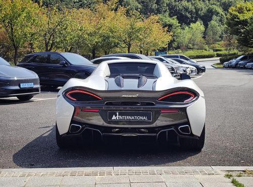 Mclaren 570S 3.8 Spider — пробег 18 900 км — фото 4 из 5