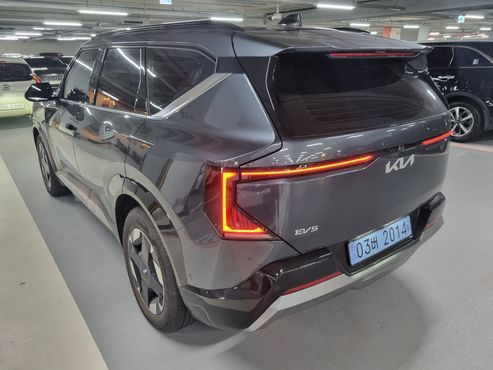 Kia EV5 Long Range 2WD Earth — пробег 9 000 км — фото 3 из 5