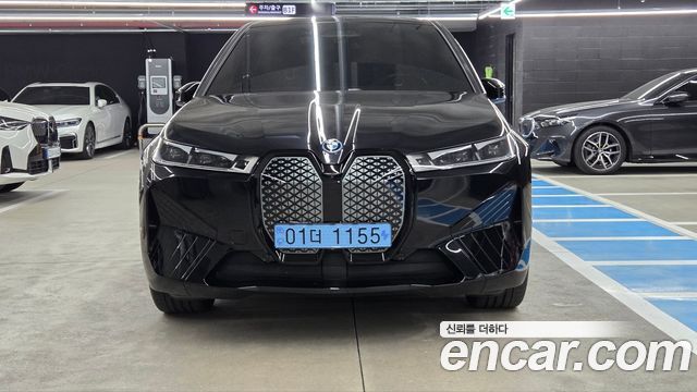 BMW iX xDrive50 Sports Plus — пробег 25 000 км — фото 3 из 5