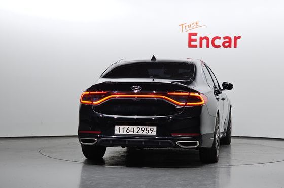 Hyundai Grandeur 2.2 Diesel Premium — пробег 166 340 км — фото 4 из 5