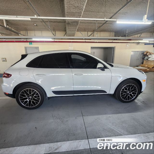 Porsche Macan 2.0 95B — пробег 56 500 км — фото 4 из 5