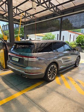 Lincoln Aviator 3.0 Reserve AWD — пробег 54 299 км — фото 3 из 5