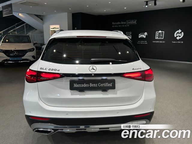 Mercedes-Benz GLC-Class GLC220 d 4MATIC — пробег 5 232 км — фото 4 из 5