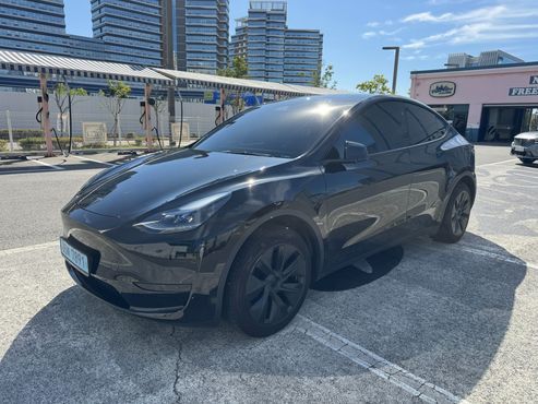Tesla Model Y RWD — пробег 19 578 км — фото 2 из 5