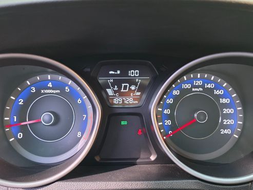 Hyundai AVANTE 1.6 GDi Smart Standard — пробег 189 728 км — фото 5 из 5