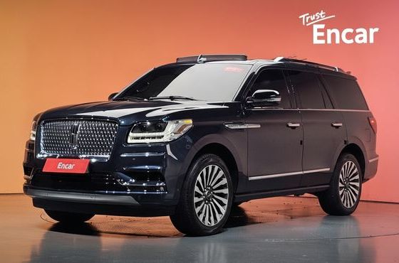 Lincoln Navigator 3.5L — пробег 77 599 км — фото 1 из 5