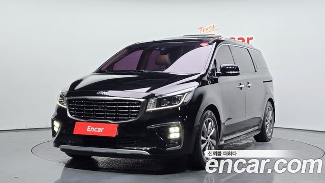 Kia Carnival из Кореи Encar
