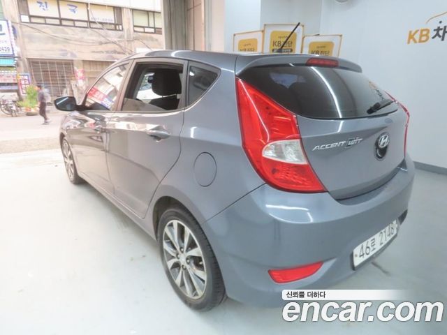 Hyundai Accent Diesel WIT 1.6 VGT Modern — пробег 108 606 км — фото 3 из 5