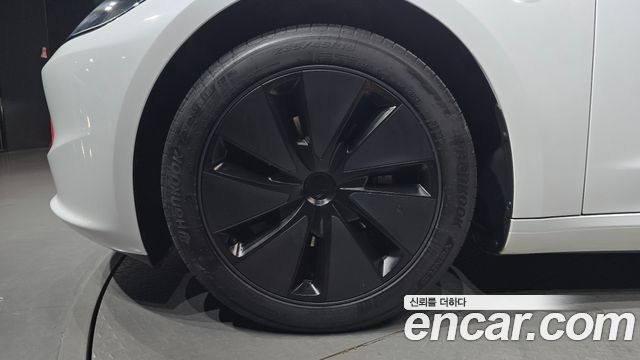 Tesla Model 3 Long Range AWD — пробег 51 101 км — фото 5 из 5