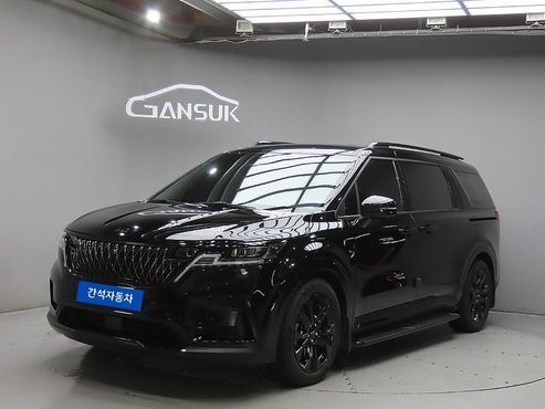 Kia Carnival Diesel 7-Seater Signature — пробег 56 050 км — фото 1 из 5