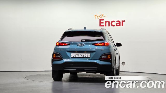 Hyundai Kona из Кореи Encar