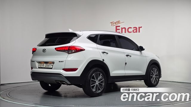 Hyundai Tucson из Кореи Encar