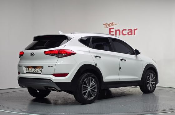 Hyundai Tucson Diesel 2.0 2WD Modern — пробег 101 072 км — фото 2 из 5