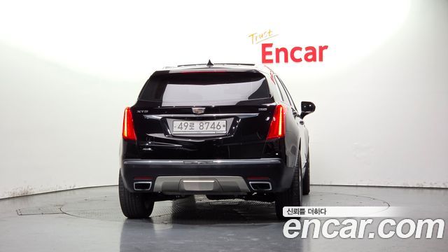 Cadillac XT5 3.6 Platinum — пробег 123 705 км — фото 4 из 5