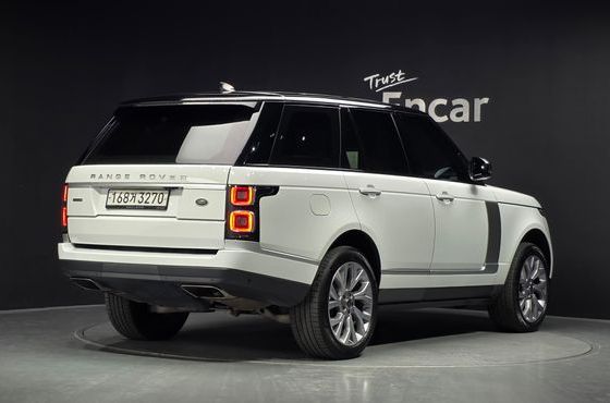 Land Rover Range Rover 4.4 SDV8 AB DIESEL — пробег 122 918 км — фото 2 из 5