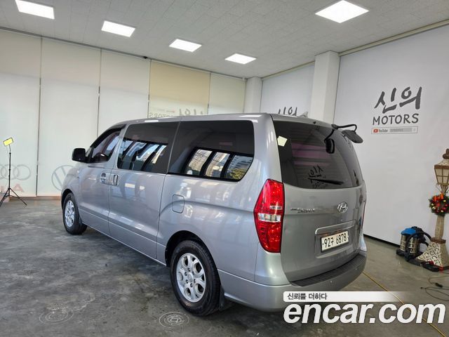 Hyundai Starex 5-Seater VAN CVX Premium — пробег 110 680 км — фото 2 из 5