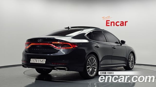 Hyundai Grandeur 2.2 Diesel Premium Special — пробег 166 615 км — фото 2 из 5