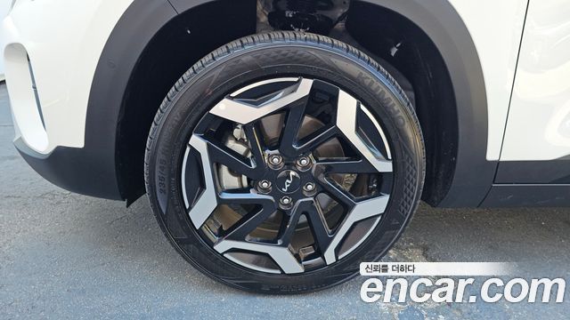 Kia Seltos из Кореи Encar