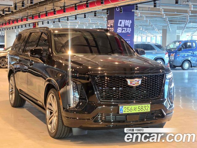 Cadillac Escalade 6.2 ESV ESV Sports Platinum — пробег 21 291 км — фото 1 из 5