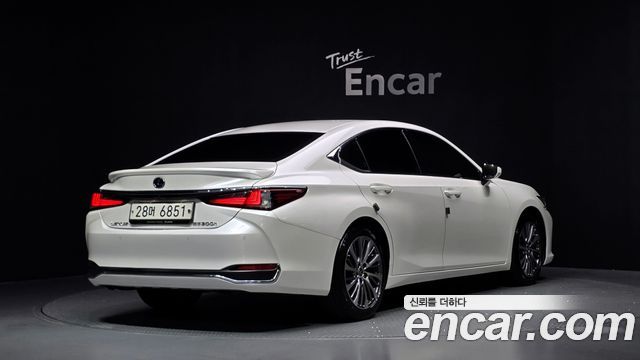 Lexus ES из Кореи Encar