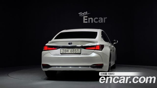 Lexus ES из Кореи Encar