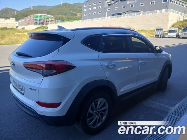 Hyundai Tucson Diesel 1.7 2WD Modern — пробег 151 293 км — фото 2 из 5