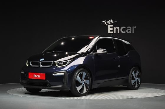 BMW i3 LUX — пробег 71 775 км — фото 1 из 5