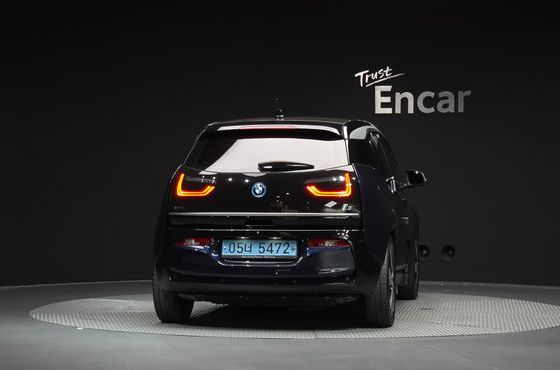 BMW i3 LUX — пробег 71 775 км — фото 4 из 5