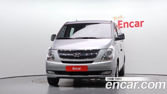 Hyundai Starex 5-Seater VAN CVX Luxury — пробег 159 431 км — фото 3 из 5