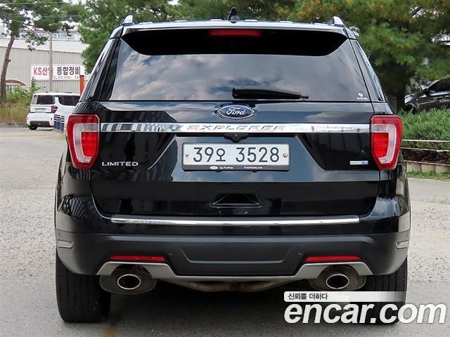 Ford Explorer 2.3 Limited 4WD 5th — пробег 142 002 км — фото 4 из 5