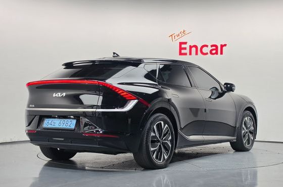 Kia EV6 Long Range Earth — пробег 91 690 км — фото 2 из 5