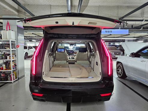 Cadillac Escalade 6.2 Sports Platinum — пробег 107 763 км — фото 3 из 5