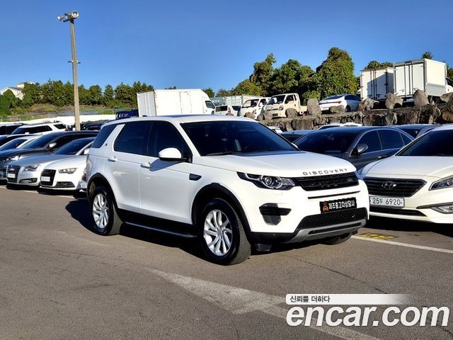 Land Rover Discovery Sport 2.0 TD4 SE — пробег 97 000 км — фото 2 из 5