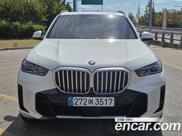 BMW X5 xDrive 30d M Sport — пробег 9 805 км — фото 3 из 5