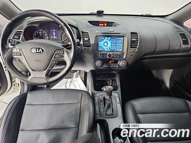 Kia K3 из Кореи Encar