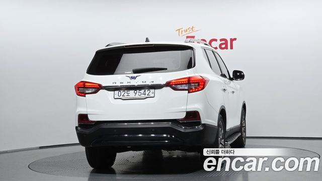 Ssangyong Rexton Diesel 2.2 4WD Majesty — пробег 97 848 км — фото 4 из 5