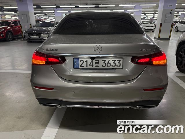 Mercedes-Benz E-Class E350 4MATIC AMG Line — пробег 86 548 км — фото 4 из 5